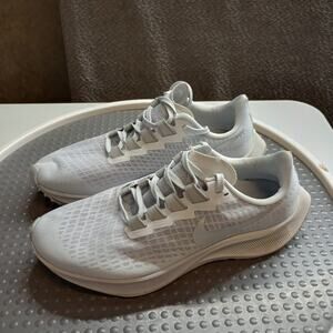 Nike Air Zoom Pegasus 37 Women Athletic Running Sneakers